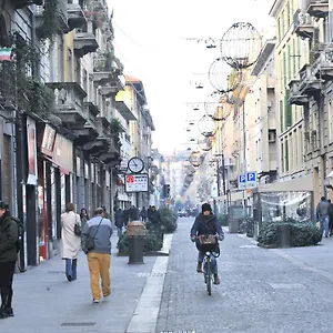 Quater Lett Couette-café Milan