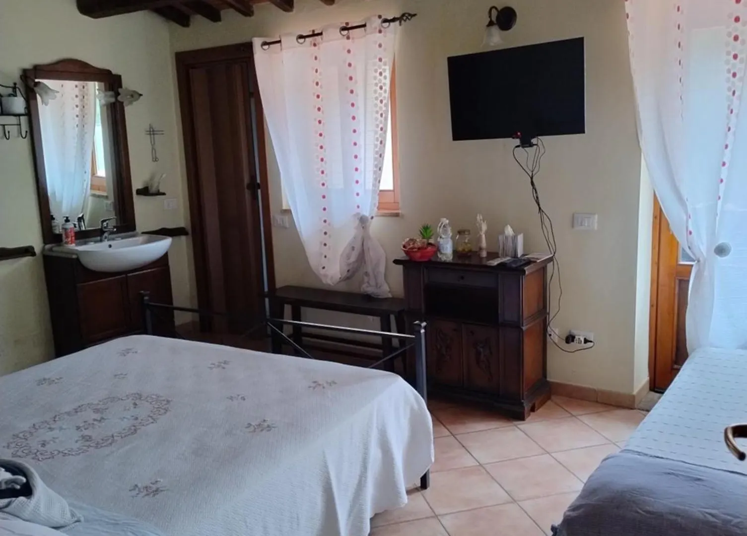 Bed and Breakfast La Strega Ubriaca Colle Val D'Elsa
