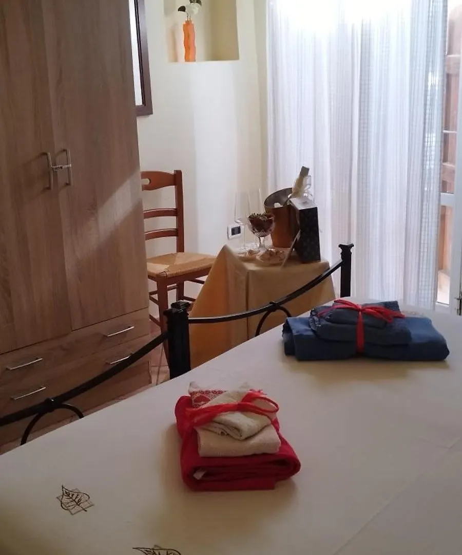 La Strega Ubriaca Bed & Breakfast Colle Val D'Elsa Italy